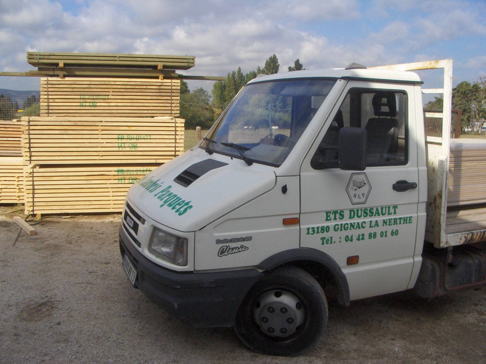 Négoce de bois d'aménagement à Marseille dans les Bouches-du-Rhône