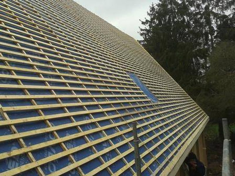 Liteaux brut en sections différentes en stock pour professionnels du bâtiment à Gignac la Nerthe 13180 disponibles aux Ets Dussault