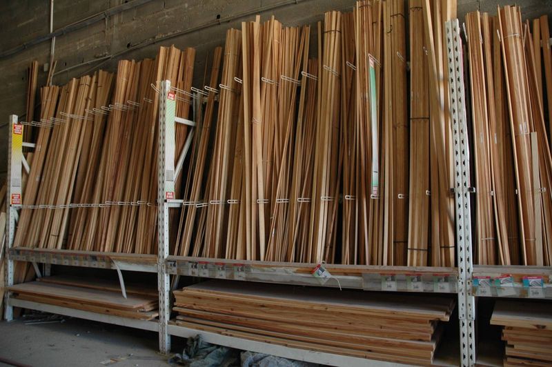 baguettes d'angles chez Dussault 13180