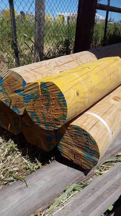 Bois Dussault -  Découpe de bois sur mesure à Toulouse en Haute-Garonne