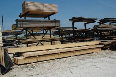 Bois Dussault -  Devis bois à la découpe pour travaux de charpentier à Lyon en Rhône-Alpes